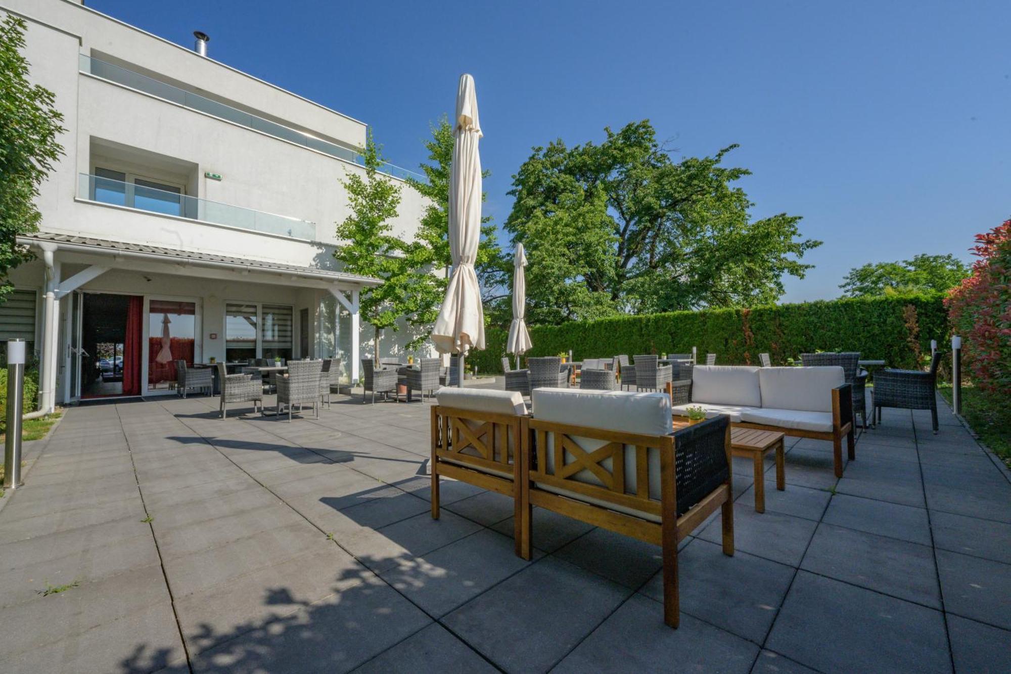 Hotel Magdalena Zagreb Exterior photo