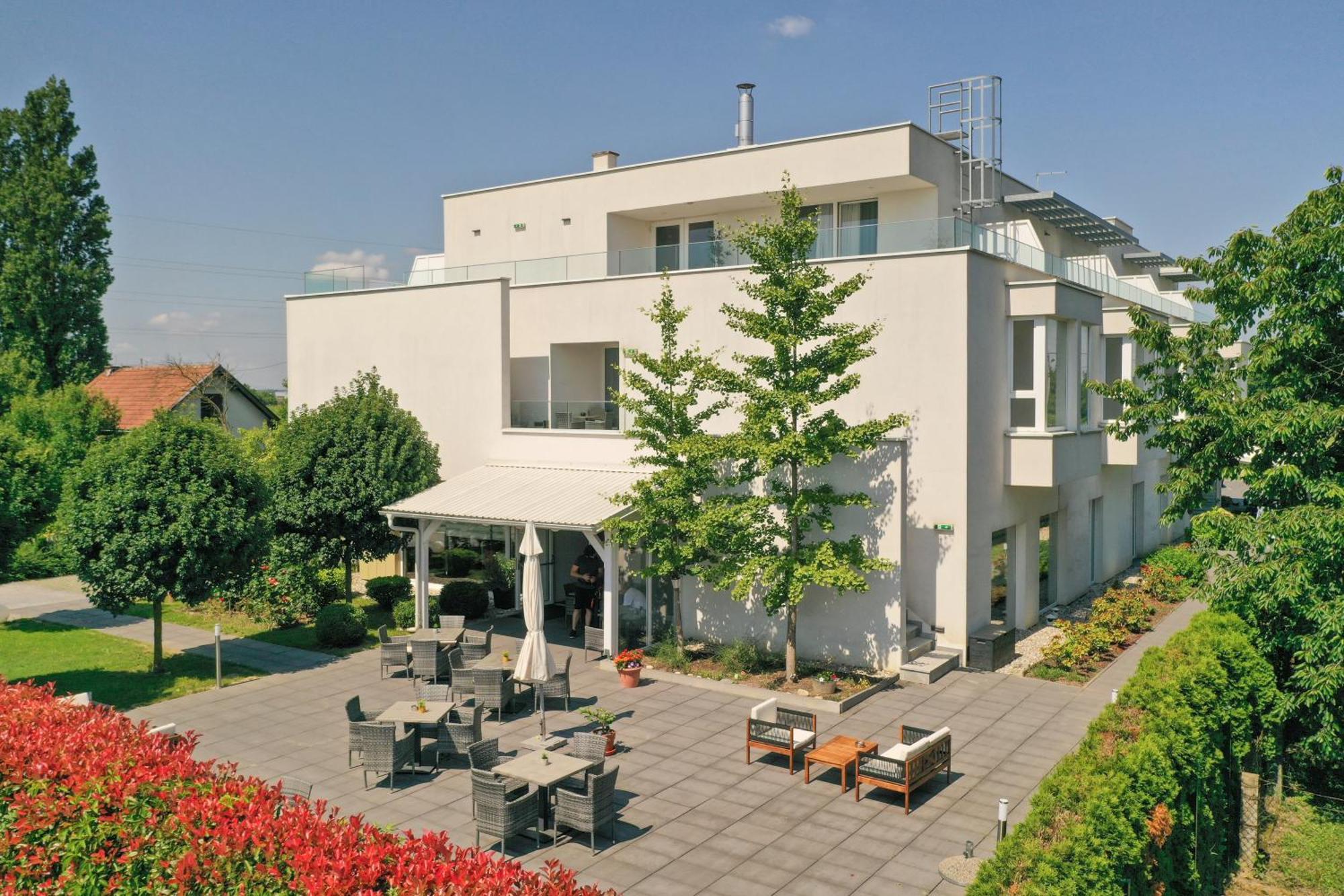 Hotel Magdalena Zagreb Exterior photo